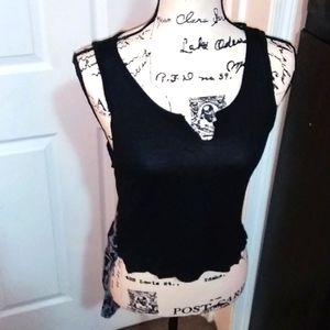 Hot Topic Tank Sz M